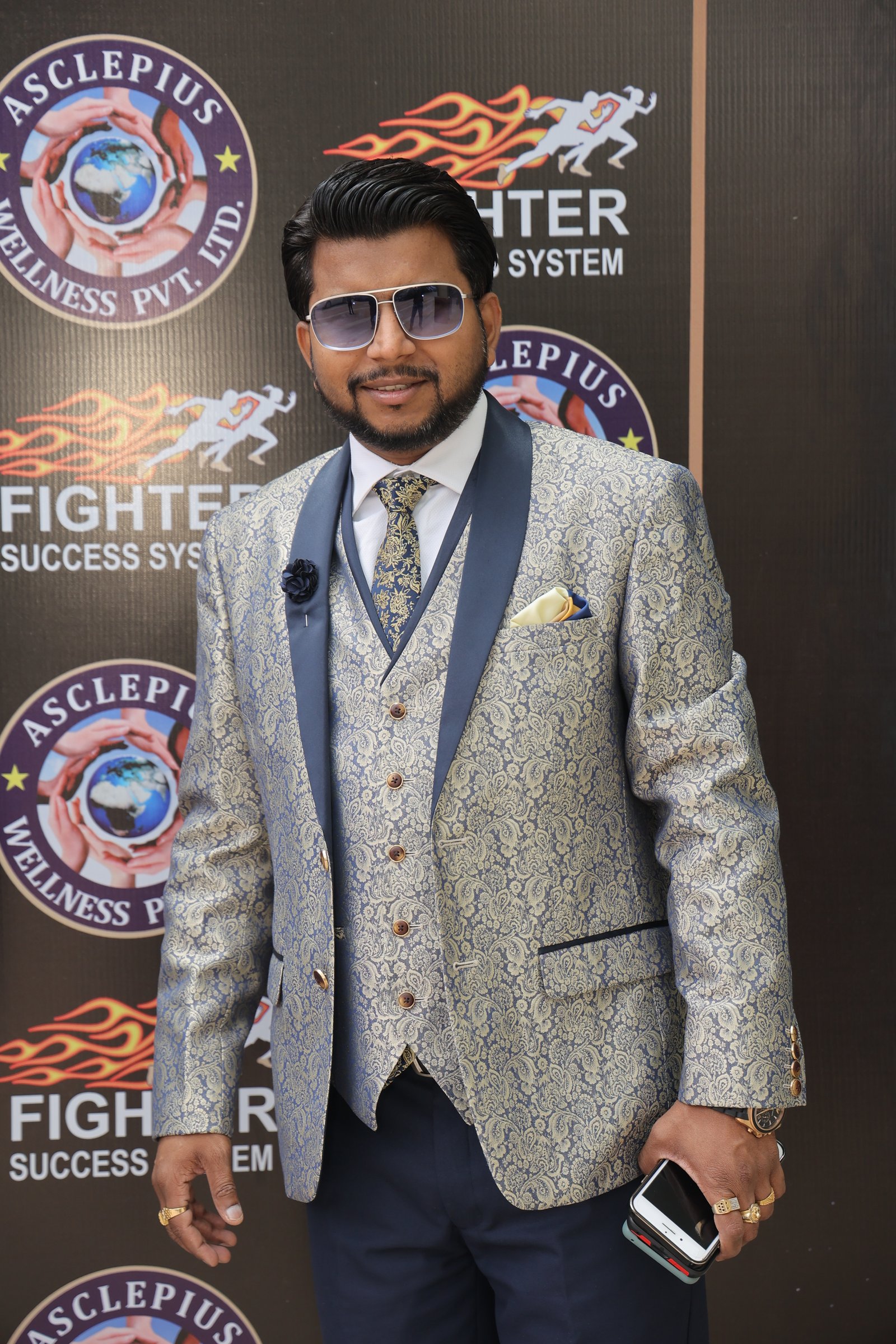 Mr. Avinash Kumar Gupa